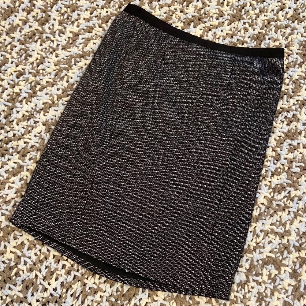 DKNY Black Patterned Tweed Pencil Skirt Size 8
